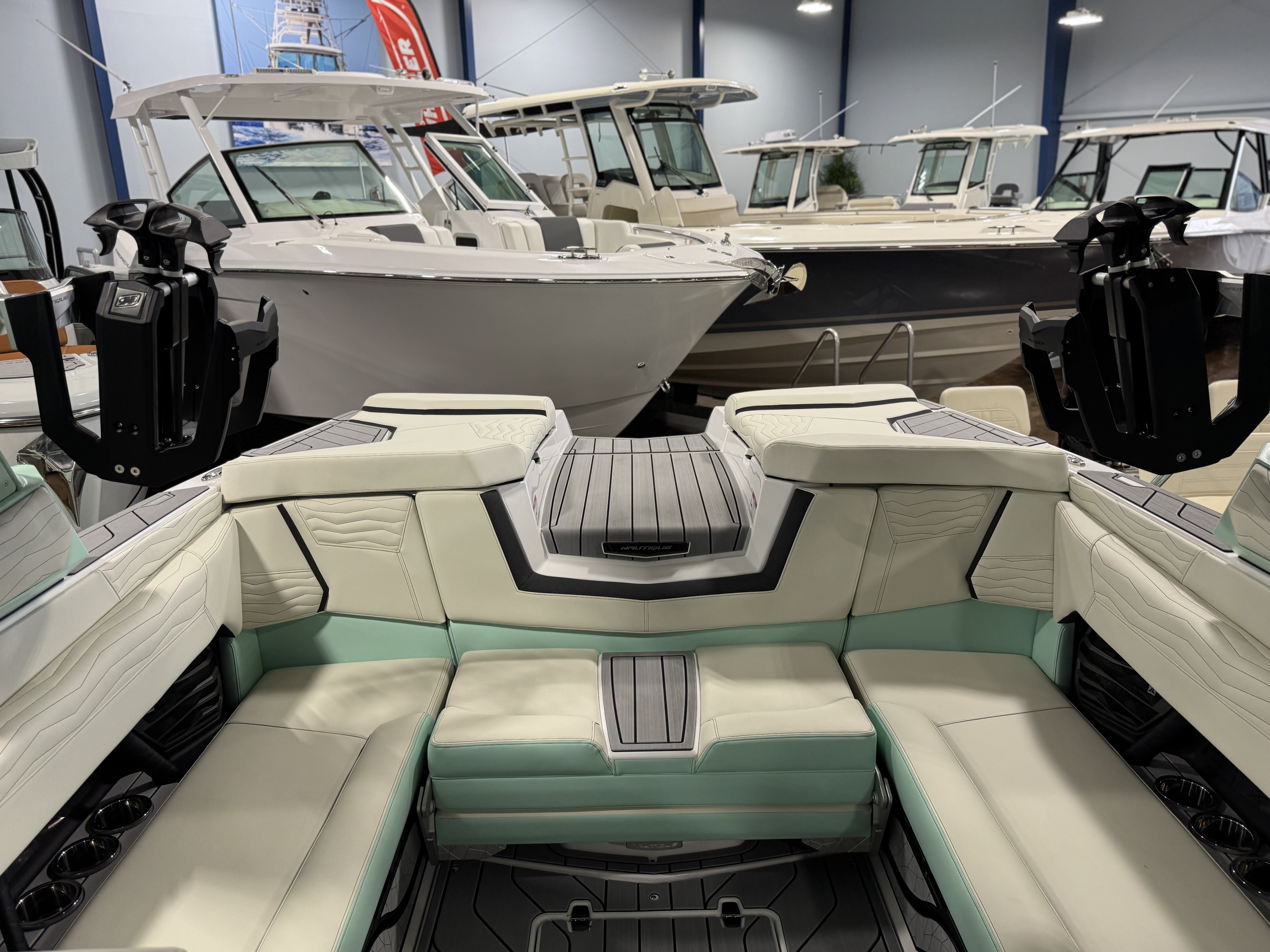 2025 Nautique G23 Super Air Icon
